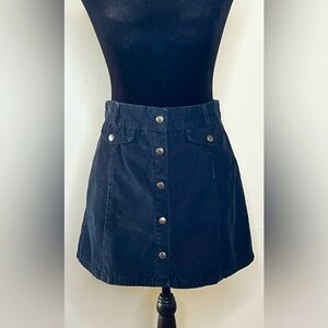 BDG Urban Outfitters black corduroy button front mini skirt medium EUC